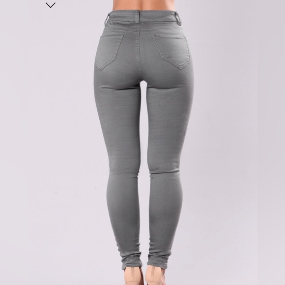 Grey skinny jeans, size 7 - Picture 4 of 5